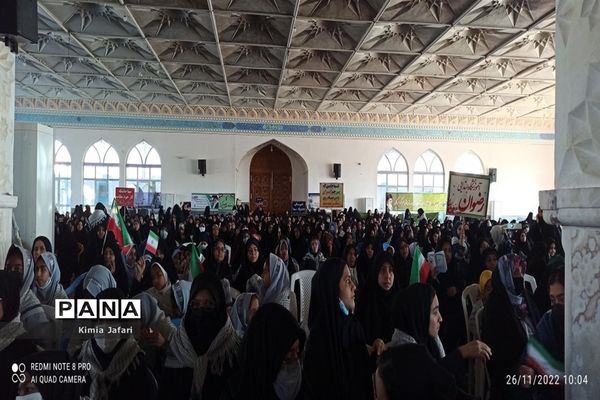 حضور پرشکوه دانش‌آموزان کاشمری در همایش بزرگ اقتدار بسیج