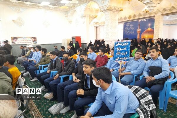 حضور پرشکوه دانش‌آموزان کاشمری در همایش بزرگ اقتدار بسیج