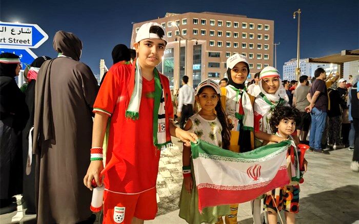 شادی ایرانیان مقیم قطر پس از پیروزی ایران مقابل ولز