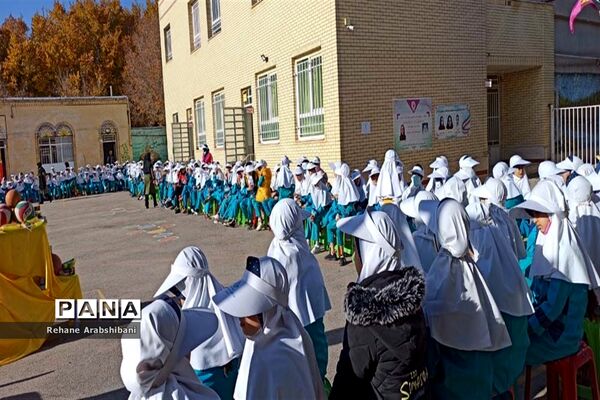 برگزاری المپیاد ورزشی درون‌مدرسه‌ای با طعم کتاب در مدارس آباده