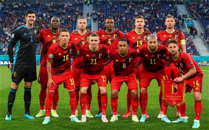 شیاطین سرخ بیدار می‌شوند