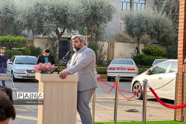 رونمایی از یادمان شهدا به‌مناسبت هفته بسیج