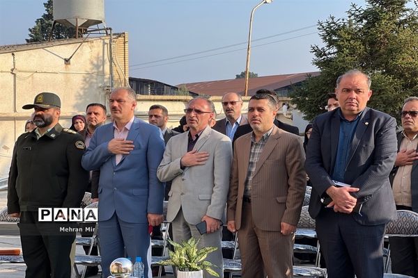 رونمایی از یادمان شهدا به‌مناسبت هفته بسیج