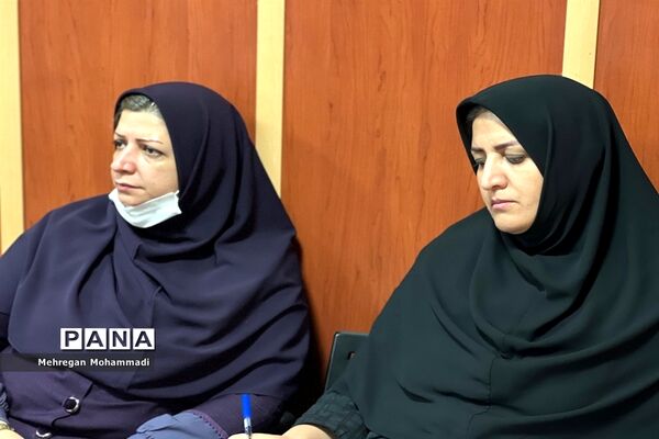 سومین جلسه دوره جامع تربیت درمانگر راه حل محور