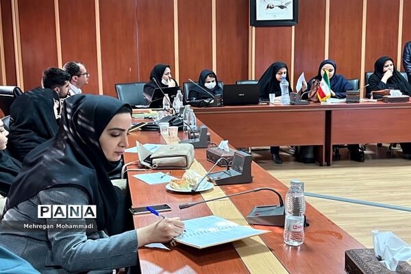 سومین جلسه دوره جامع تربیت درمانگر راه حل محور