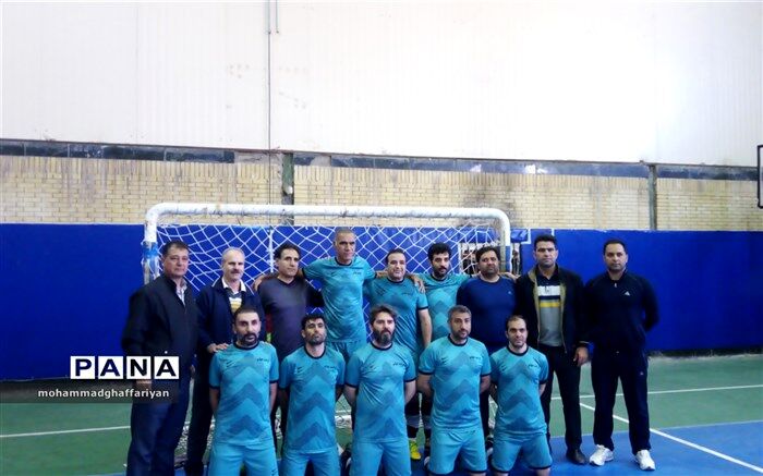 قهرمانی تیم فوتسال پیشکسوتان آموزش و پرورش تربت‌جام
