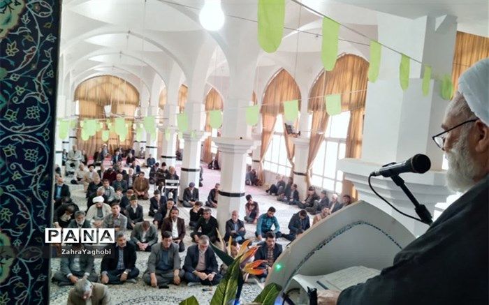 حضرت علی اکبر (ع)سر آمد همه جوانان بشریت هستند