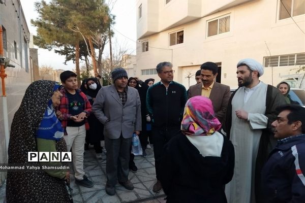 باغ‌گردی و بازدید مربیان پرورشی شهرستان سمنان از بناهای تاریخی