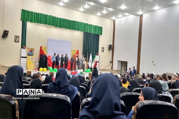 تقدیر از مربیان پرورشی مدارس شادگان