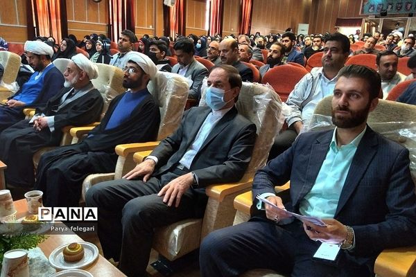 همایش تجلیل از همکاران فرهنگی به‌مناسبت هفته تربیت‌اسلامی در شهرستان قرچک