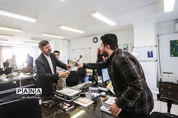 تقدیر معاون پرورشی و فرهنگی وزیر آموزش و پرورش از کارکنان سازمان دانش‌آموزی به مناسبت هفته امور تربیتی و تربیت اسلامی
