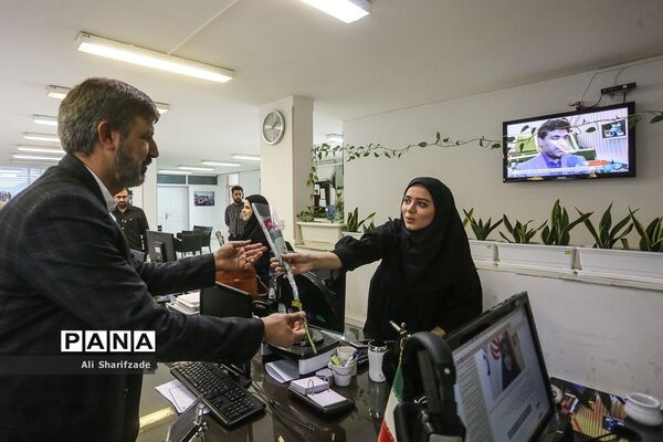 تقدیر معاون پرورشی و فرهنگی وزیر آموزش و پرورش از کارکنان سازمان دانش‌آموزی به مناسبت هفته امور تربیتی و تربیت اسلامی