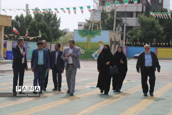 سپاس مربی توسط دانش‌آموزان پیشتاز استان بوشهر