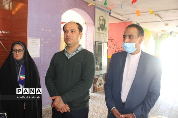 سپاس مربی توسط دانش‌آموزان پیشتاز استان بوشهر