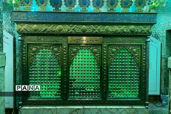جشن تکلیف مدارس نواحی یک شهرری در آستان مقدس شیخ‌صدوق