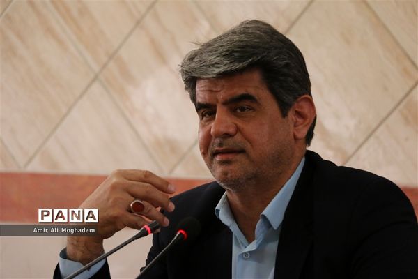هم‌اندیشی مدیرعامل بنیاد فرهنگی رضوی با مشاوران جوان