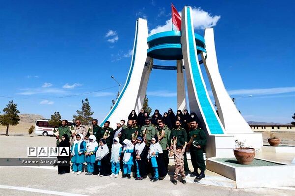 تقدیر از مدافعان امنیت در آباده