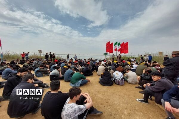 اتمام سفر معنوی راهیان نور پسران منطقه ۵