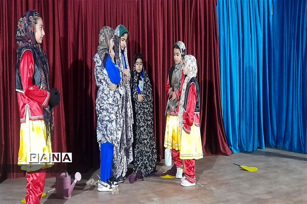 چهل و یکمین دوره  جشنواره فرهنگی و هنری امید فردا در شهرستان ساری