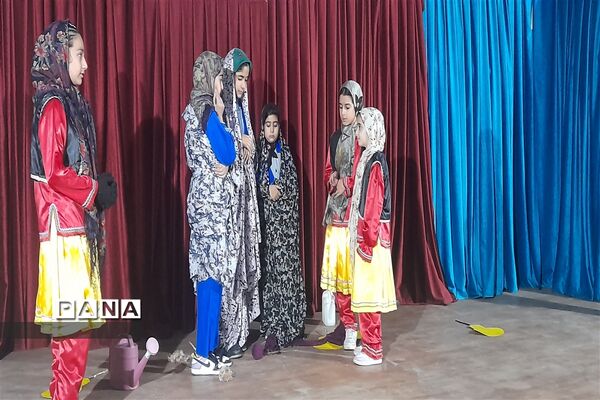 چهل و یکمین دوره  جشنواره فرهنگی و هنری امید فردا در شهرستان ساری