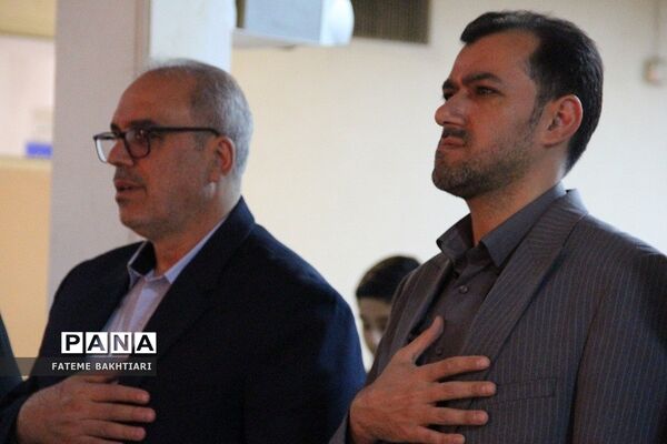 افتتاح باشگاه کارآفرینان نوجوان در پژوهش سرای رازی ناحیه یک شهرری