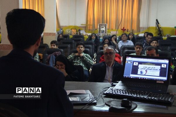 افتتاح باشگاه کارآفرینان نوجوان در پژوهش سرای رازی ناحیه یک شهرری