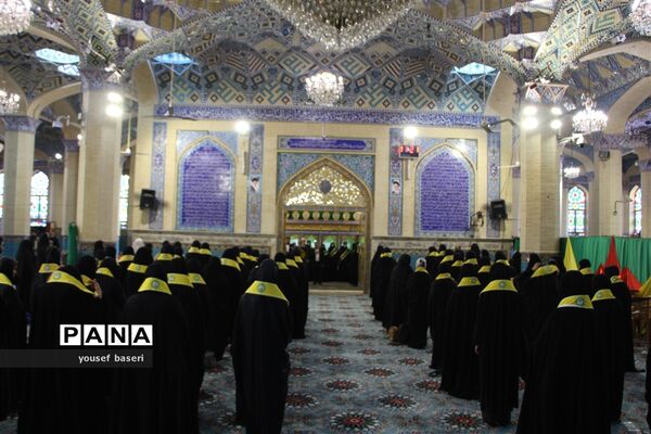 اعزام ۷۰ دانش‌آموز دختر زیارت اولی یزدی  به مشهد مقدس