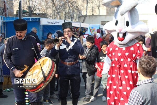 جشنواره وحدت اقوام ایرانی در منطقه چهاردانگه