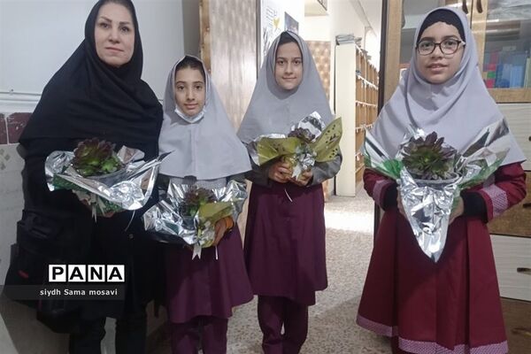 تقدیر دانش‌آموزان از متولیان پرورشی آموزش و پرورش شهرستان قدس
