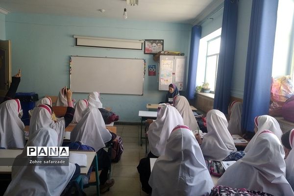 برگزاری طرح ایما در دبستان شهید سجادیان رودهن