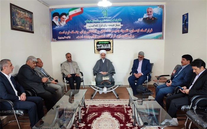 تریبون‌های نمازجمعه ظرفیت بسیار خوبی برای تبیین موضوع مردمی‌سازی در آموزش و پرورش است