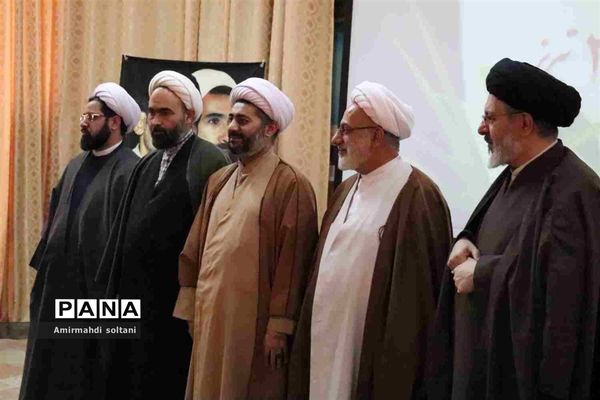 همایش گرامیداشت هفته تربیت اسلامی و اختتامیه اجلاس نماز ناحیه سه تبریز