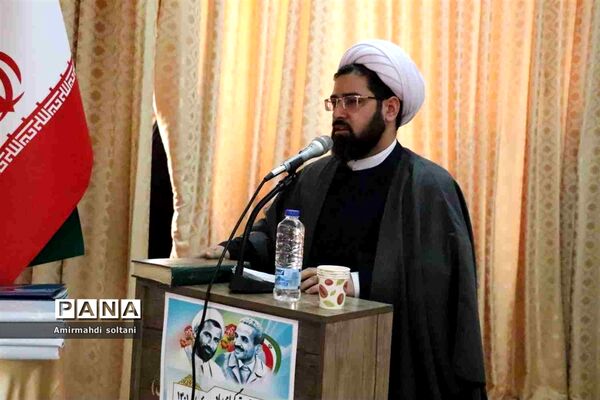 همایش گرامیداشت هفته تربیت اسلامی و اختتامیه اجلاس نماز ناحیه سه تبریز