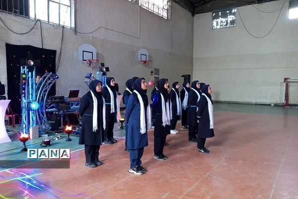 جشن بزرگ اعیاد شعبانیه و تقدیر از دانش‌آموزان دبیرستان طالقانی رودهن