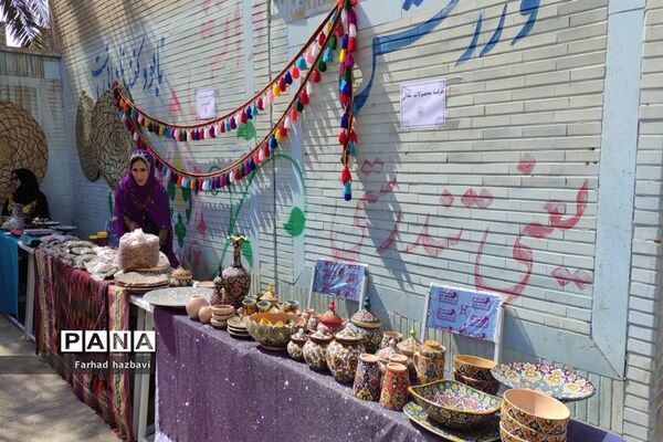 نمایشگاه محصولات فرهنگی و صنایع‌دستی در شهرستان کارون