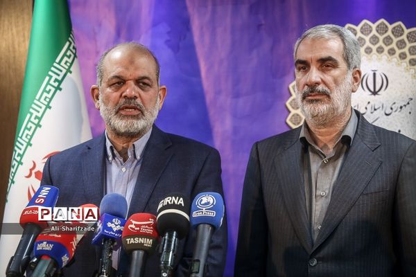 نشست وزرای آموزش و پرورش و کشور در ارتباط با مسمومیت دانش‌آموزان