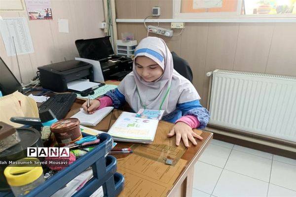 مدیریت یک روزه مدرسه شهید دیانت‌پور اسلامشهر توسط دانش‌آموزان