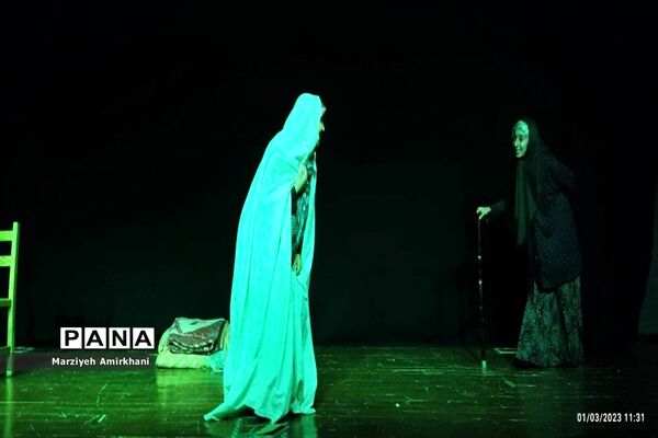 کنسرت نمایش دل آرام در فرهنگسرای شهرکرد