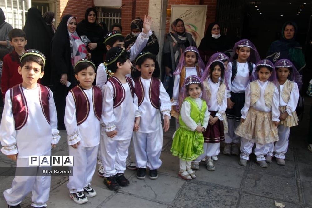 برگزاری جشنواره دست‌آوردهای دانش‌آموزی کانون‌های فرهنگی‌تربیتی شهرستان‌های استان تهران در کانون سمیه شهرری