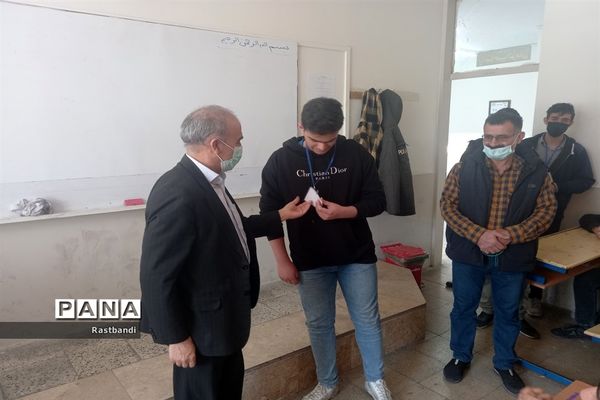 اجرای طرح ایما در دبیرستان فرهنگ عرفان منطقه ۱۳
