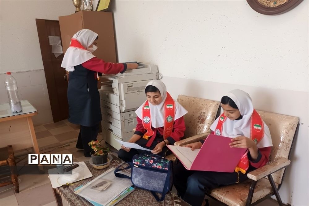 اجرای طرح ایما درمدارس ابرکوه