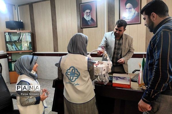 بزرگداشت هفته سلامت مردان با شعار «مردان سالم تر، مردان فعال تر» در شهرستان قرچک