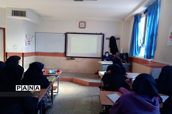 برگزاری طرح ایما در دبیرستان دخترانه سیزده آبان ناحیه یک کرج