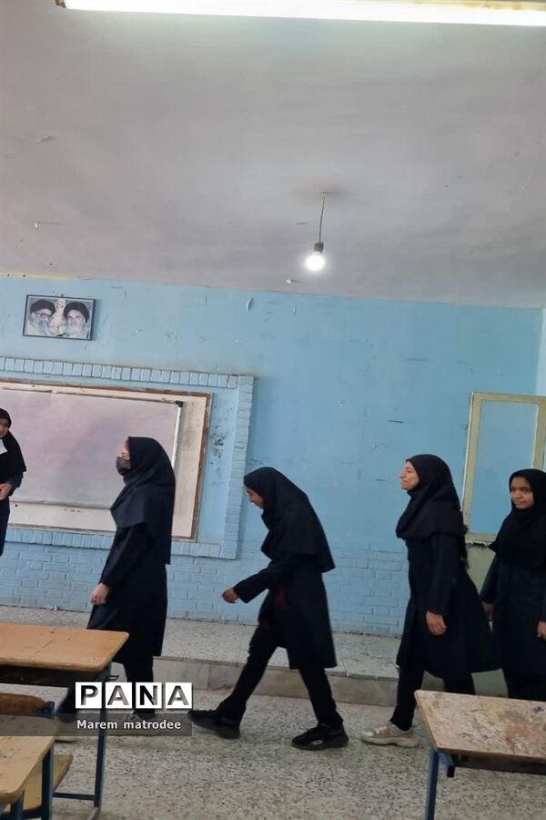 اجرای طرح ایما «اداره یک روز مدارس ایران توسط شورای دانش آموزی» در مدارس شادگان