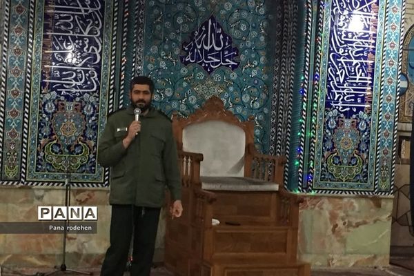 اعزام ۱۰۰ دانش‌آموز پسر رودهن به اردوی راهیان نور