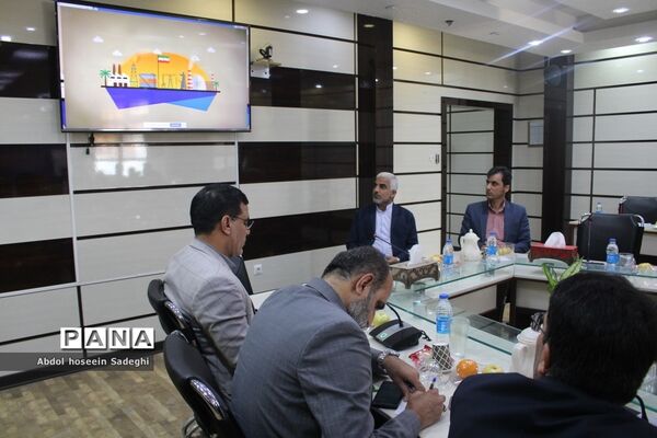 جلسه شورای معاونان اداره‌کل آموزش و پرورش استان بوشهر با حضور معاون حقوقی و امور مجلس وزارت آموزش و پرورش