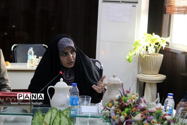 جلسه شورای معاونان اداره‌کل آموزش و پرورش استان بوشهر با حضور معاون حقوقی و امور مجلس وزارت آموزش و پرورش