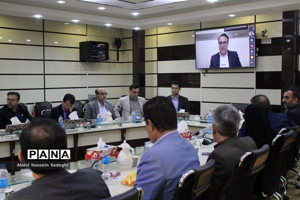 جلسه شورای معاونان اداره‌کل آموزش و پرورش استان بوشهر با حضور معاون حقوقی و امور مجلس وزارت آموزش و پرورش