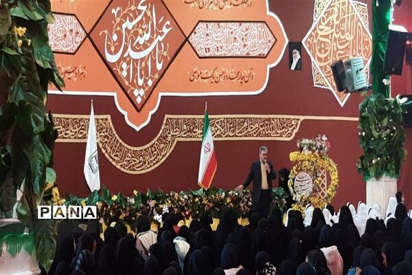 حضور دختران دانش‌آموزدر جشن‌های اعیاد شعبانیه