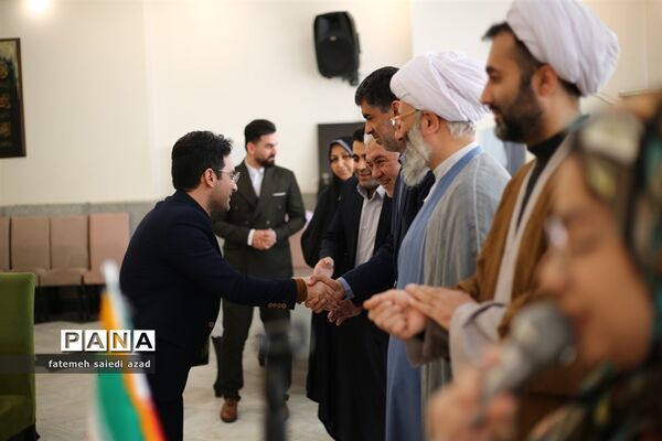 تجلیل از فعالان عرصه تربیت در میاندورود